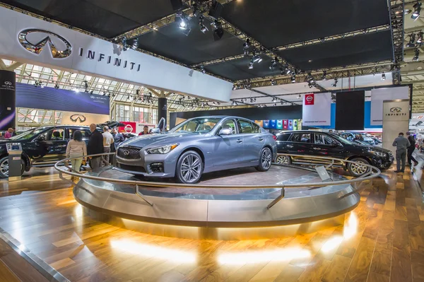 2014 Infiniti Q50 LE carro de conceito — Fotografia de Stock