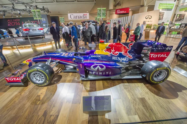 Sonsuzluk ve red bull formula bir araba — Stok fotoğraf