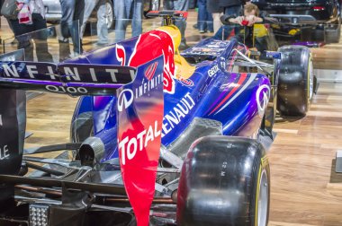 Sonsuzluk ve red bull formula bir araba