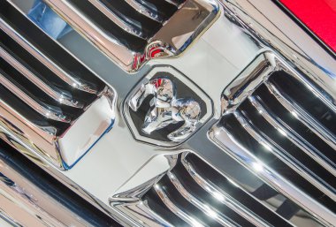 2014 dodge ram kırışık mopar offroad