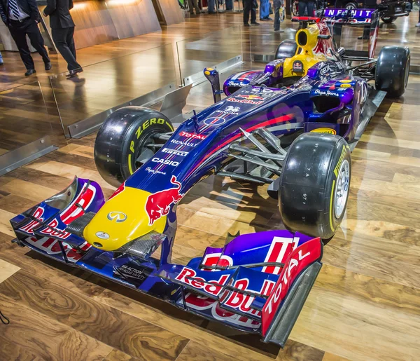 Infinity og Red Bull Formel 1-bil – stockfoto