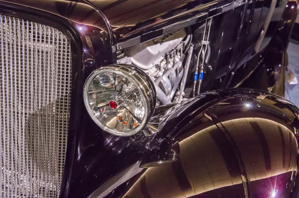 Classic Hot Rod Car at Auto Show — Stock Photo, Image