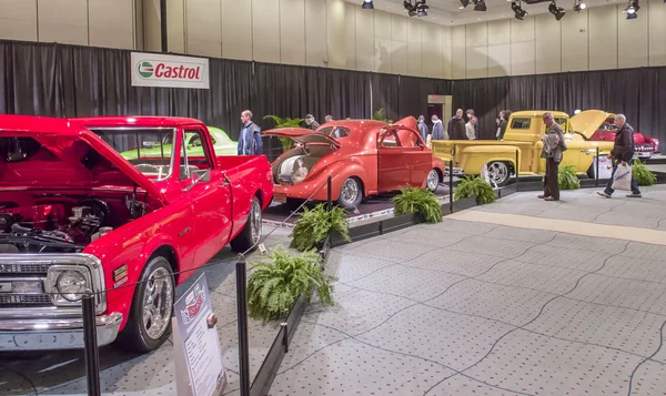 Classic cars at the car show — Stock Photo, Image