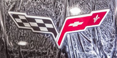 Klasik Otomobil Corvette logosu