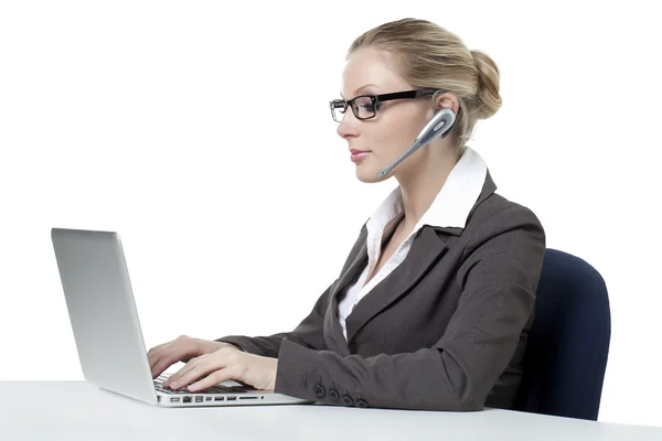 An attractive phone operator — Stock Photo, Image