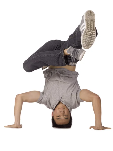 Asiatische Kerl tun Tanz bewegt — Stockfoto