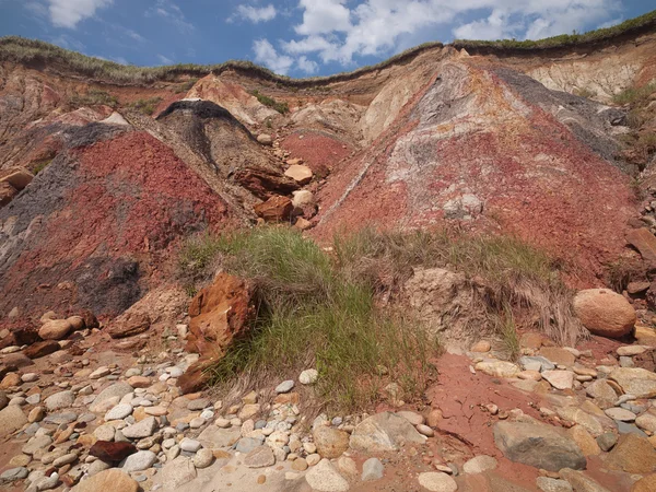 Low angle view of sandstone of a beach on the coast of marthas — Stock Photo, Image