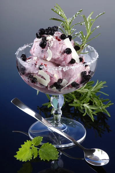 Gelato con mirtillo — Foto Stock