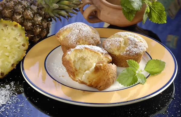Pineapple muffins — Stock Photo, Image