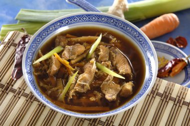 Yayın balığı çorbası