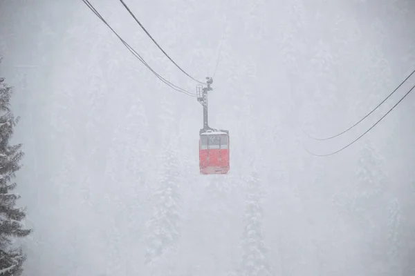 Cableway Snowfall Forte Nas Montanhas Cáucaso — Fotografia de Stock