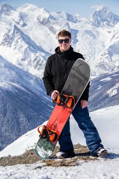 Portrait Man Snowboard Top Snowy Mountain — Stock Photo, Image