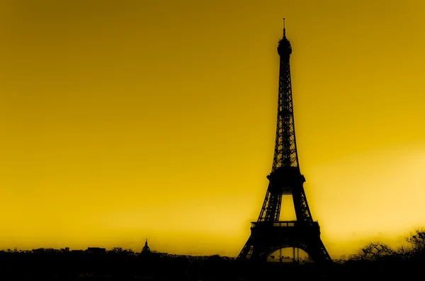 Eiffelturm in Paris — Stockfoto