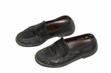 siyah deri ayakkabı