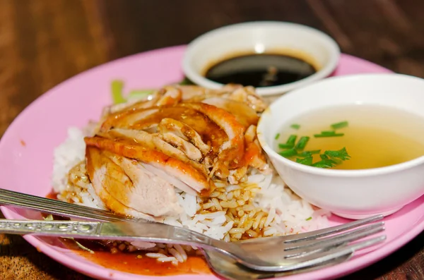 Kachna s rýží tabulka — Stock fotografie