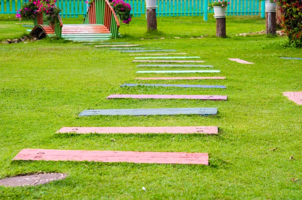 Gartenweg — Stockfoto