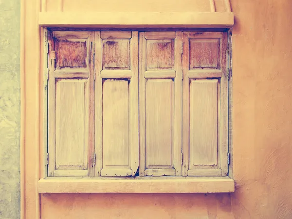 Holzfenster — Stockfoto