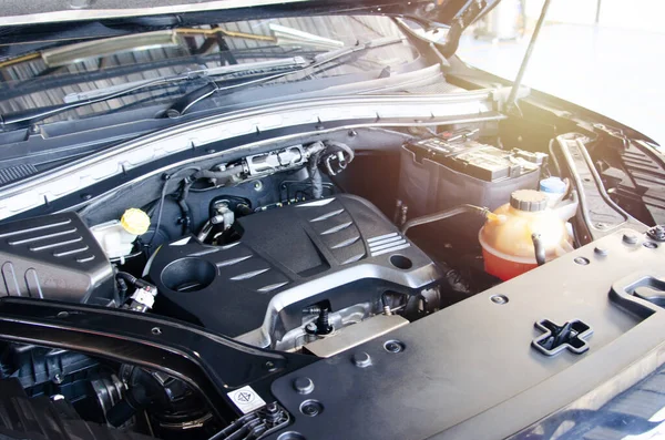 Чиста Деталь Двигуна Автомобіля Гаражі — стокове фото
