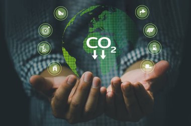 Green Globe el karbon emisyonları ve çevre koruma, gelecek kirliliği azaltmak için kaynak teknolojisini kullanır.