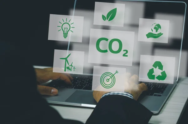 Organisaties Bedrijven Ontwikkelen Een Virtueel Scherm Voor Koolstofkredieten Co2 Uitstoot — Stockfoto