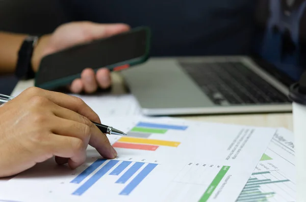 Businessman Holding Pen Work Computer Graphs Charts Data Statistical Data — Fotografia de Stock