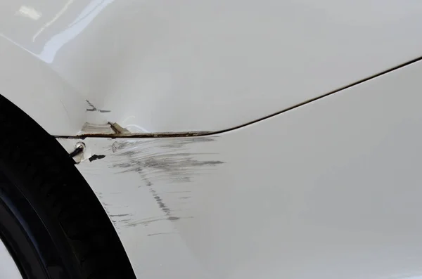 White Car Accident Abrasions Concept Car Insurance Business —  Fotos de Stock