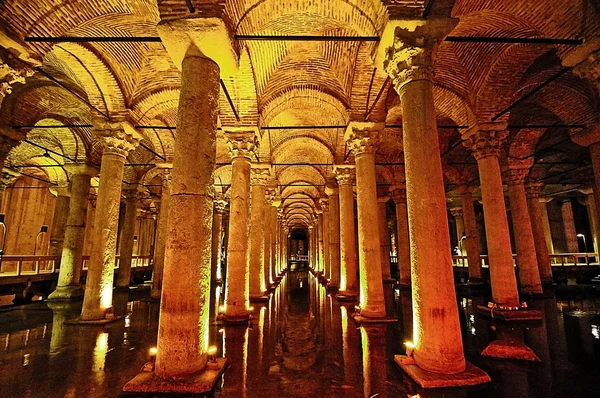 Basiica Cistern Royaltyfria Stockfoton