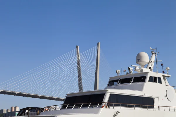 Le bateau à l'amarrage — Photo