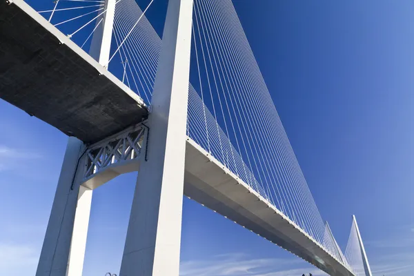 Big suspension bridge — Stock Photo, Image