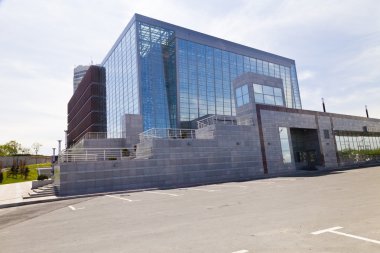 Modern Binası