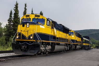 Diesel double-header locomotives in Alaska clipart