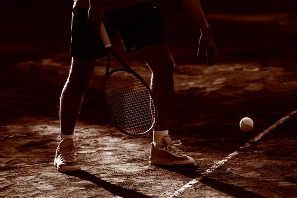 Männlicher Tennisspieler Aktion Auf Dem Platz Horizontales Sportplakat Grußkarten Kopfzeilen — Stockfoto