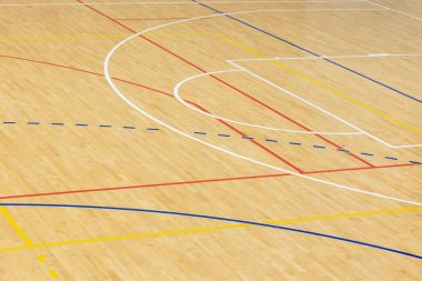Tahta zemin basketbol, badminton, futsal, hentbol, voleybol, futbol, futbol sahası. Spor salonunun ahşap zemininde ahşap zemin, spor salonu.