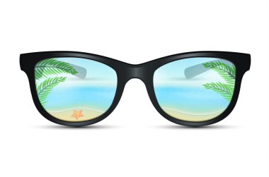 plaj yansıması ile yaz güneş gözlükleri