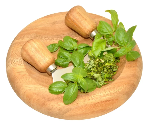 Basil Herb daun Pada Chopping Board — Stok Foto