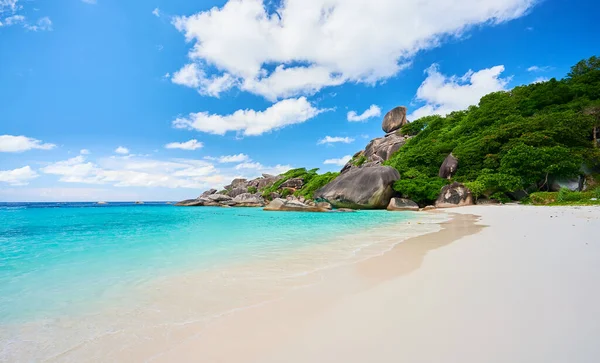 Paesaggio Similan Island Una Giornata Sole Senza Gente Sulla Spiaggia — Foto Stock