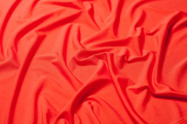 kumaş, yumuşak mallar, kırmızı tonları.