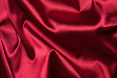 kumaş, yumuşak mallar, kırmızı tonları.