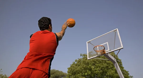 Basketball player — Stock Photo, Image