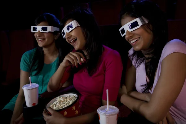 Girls watching a movie — Stock Photo, Image