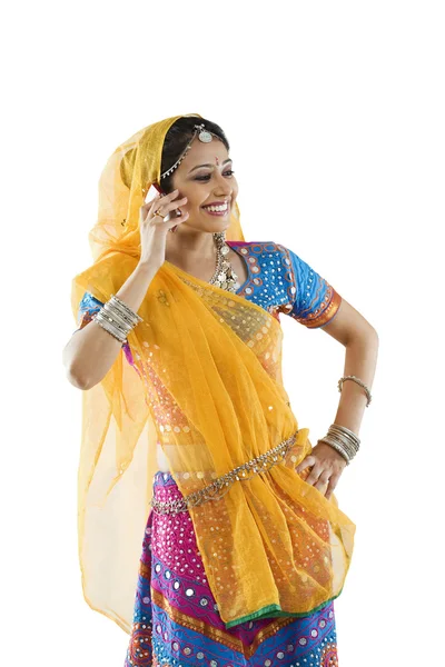 Gujarati woman talking on a mobile phone — Stock Photo, Image