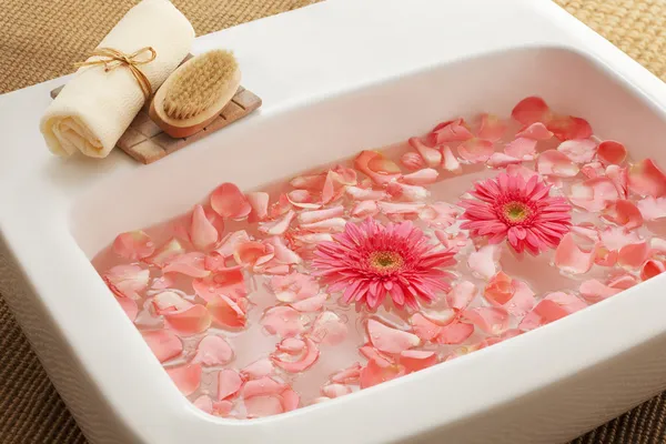 430 Rose Petal Bath Stock Photos, High-Res Pictures, and Images