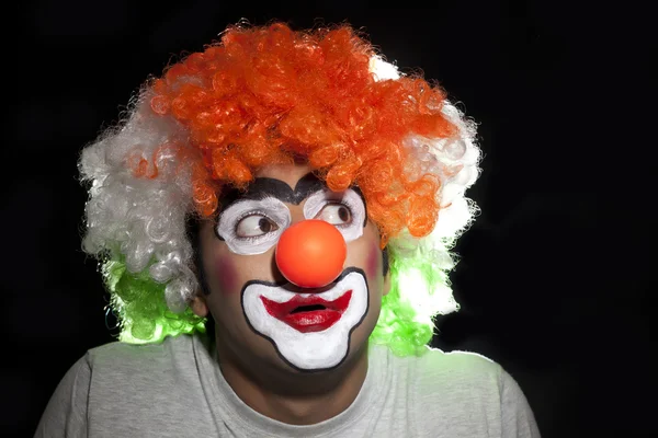 Mannelijke clown uitvoeren — Stockfoto