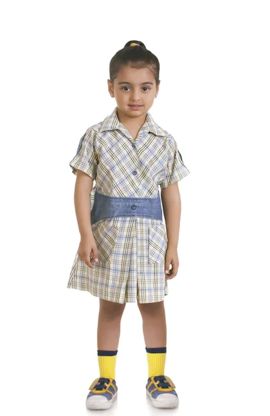 Menina vestindo uniforme escolar — Fotografia de Stock