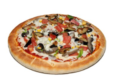 izole lezzetli sebze pizza