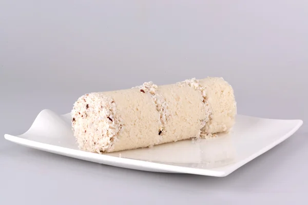 Beyaz pirinç puttu