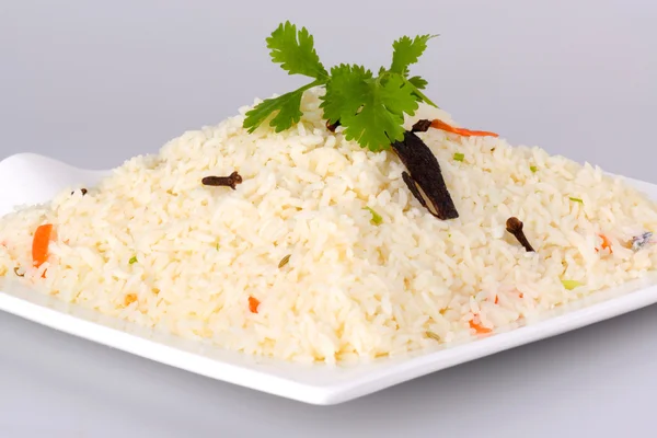 Arroz de Ghee en plato blanco — Foto de Stock