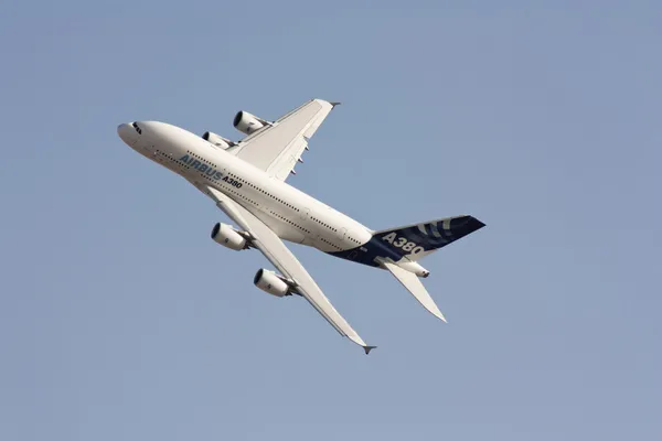 An Airbus 380 — Stock Photo, Image