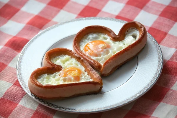 bir kalp şeklinde Kahvaltı