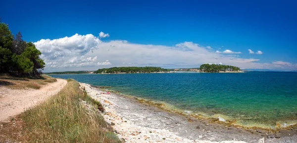 Croatia - Adriatic beautiful coast landscape in Istria. — Stock Photo, Image